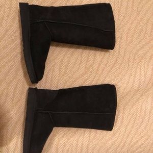 Size 8 black UGG boots tall